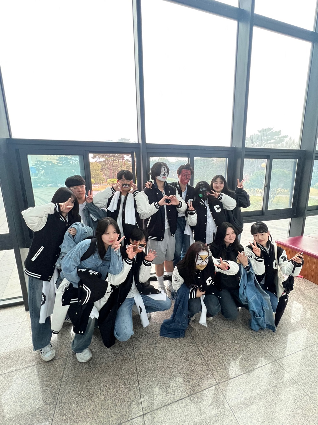 7980e70189d443fab6bc1c842c06c2af.jpg